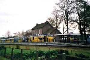 F0316 Station achterkant 1999 1